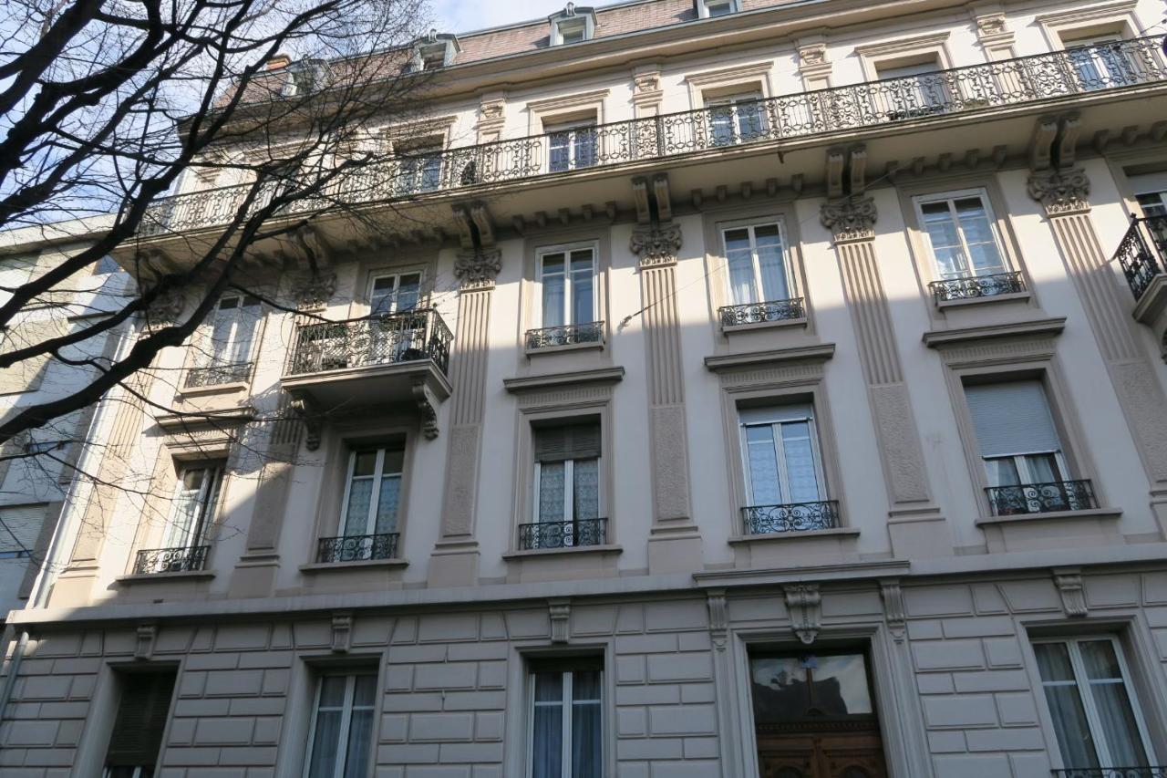 Pension Bienvenue Лозанна Екстер'єр фото